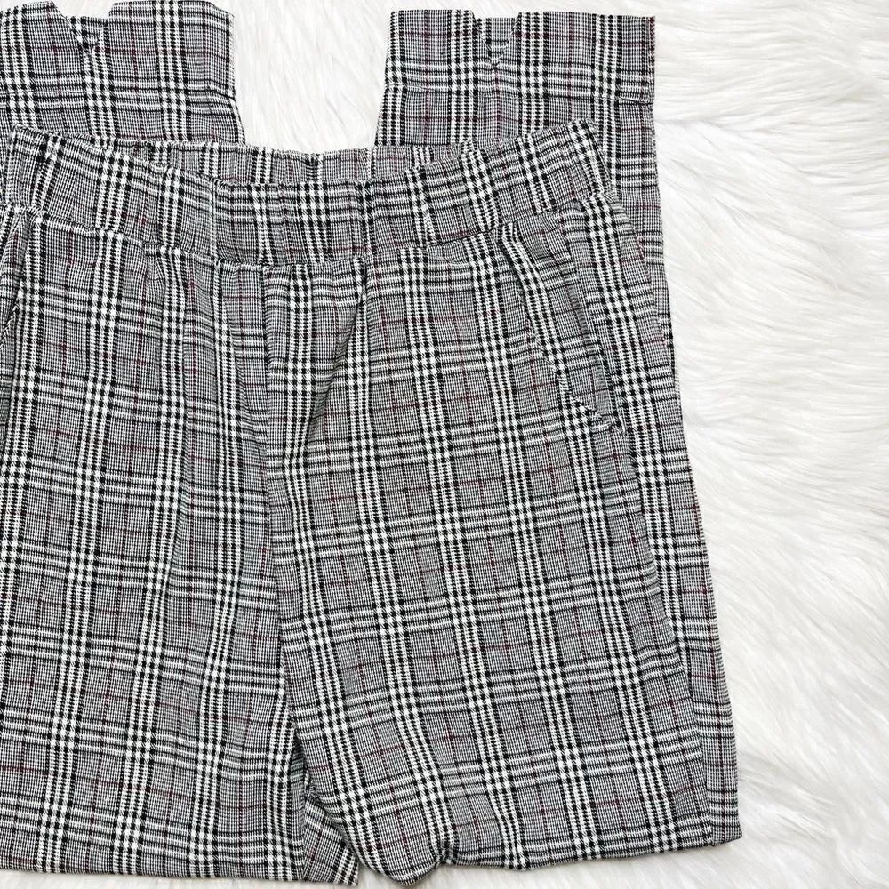 Nic & Jo Plaid Straight Leg Pants Grey Black White Size Small